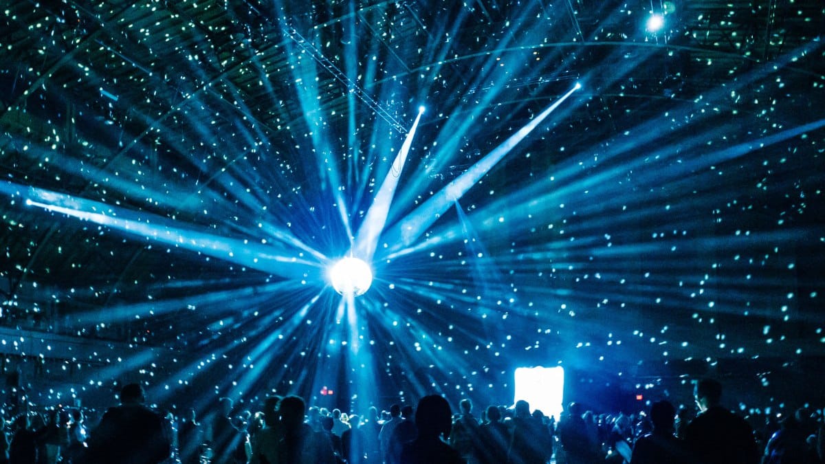 谷歌发布“Disco”AI实验：用浏览器标签一键生成网页应用，Gemini驱动的新交互革命