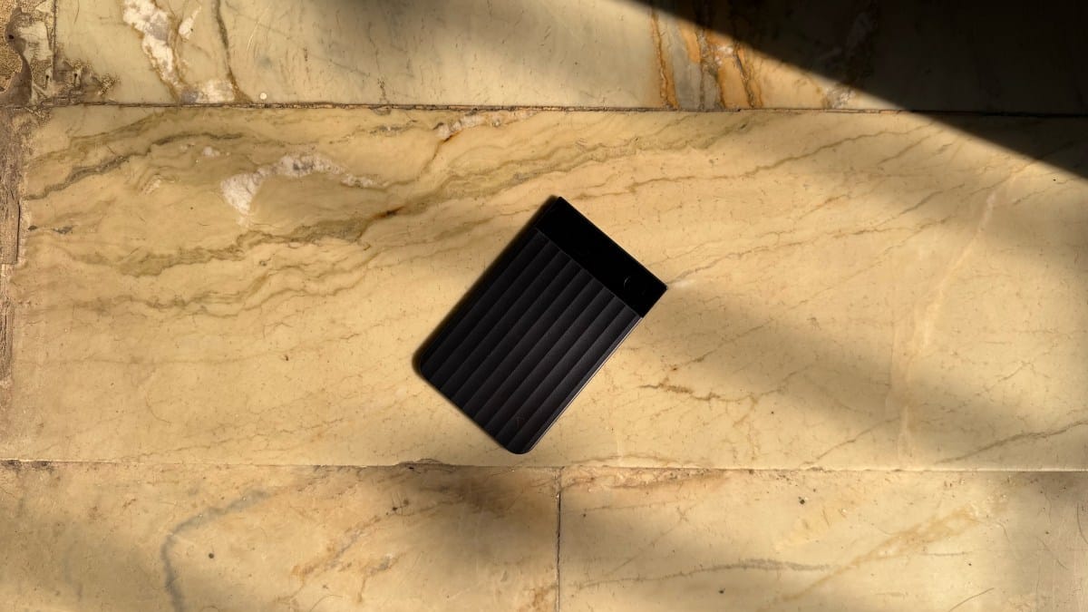 Plaud Note Pro评测：卡片式AI录音笔如何成为职场效率神器？