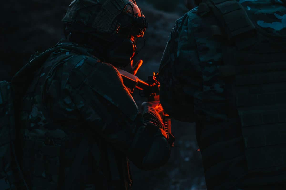 AI巨头与五角大楼正面交锋：谁有权决定致命AI的用途？