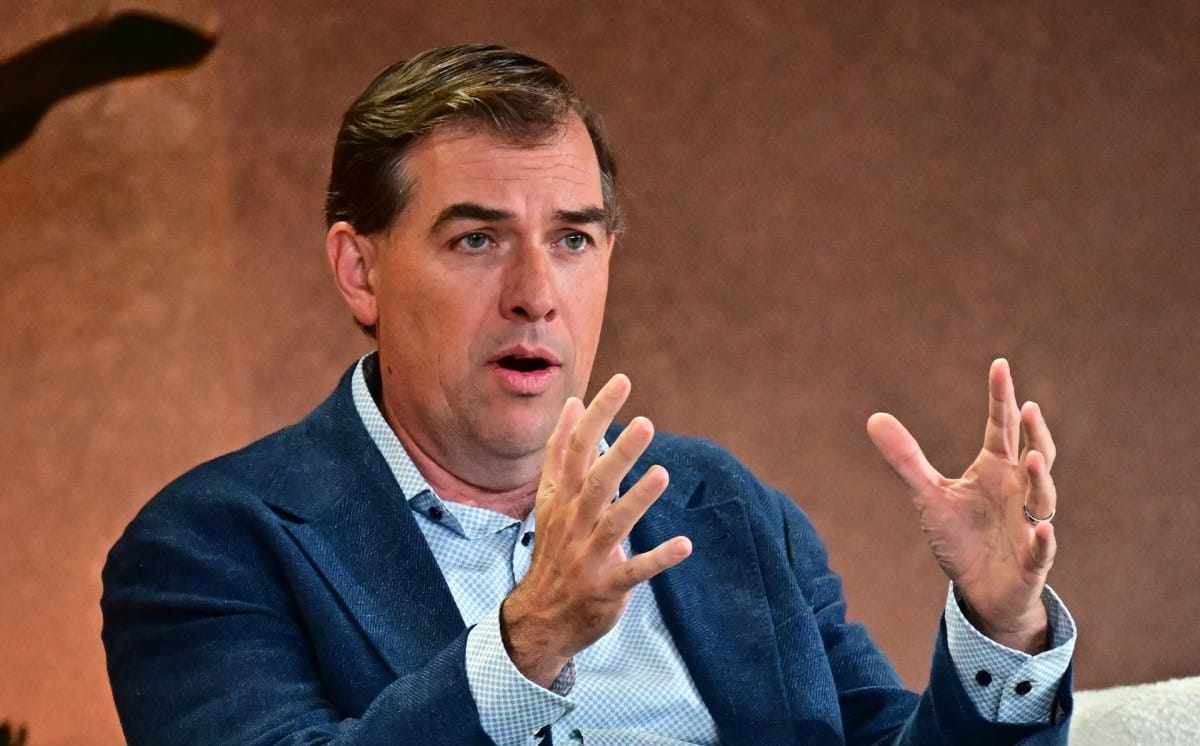 AWS同时重注OpenAI与Anthropic，云巨头如何化解AI投资冲突？