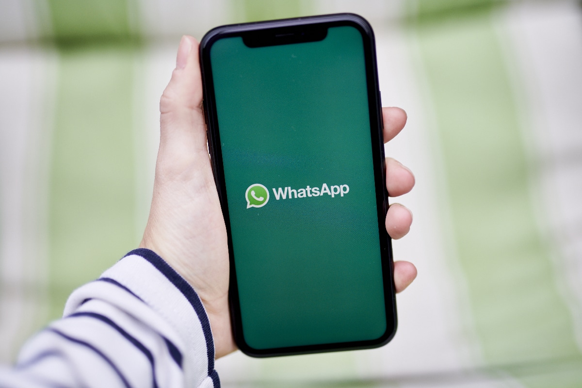 巴西市场变局：Meta被迫开放WhatsApp，第三方AI聊天机器人收费入场