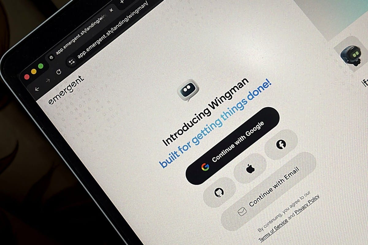 印度AI新星Emergent推出Wingman：在聊天软件里部署你的专属AI执行助理